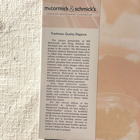 MCCORMICK & SCHMICKS SEAFOOD RESTAURANT COOKBOOK - Picture 11 of 13